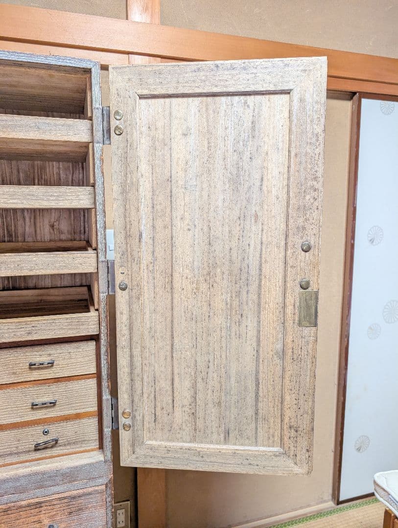 桐箪笥 グレー 鍵付き モダン 和家具 千葉引取可