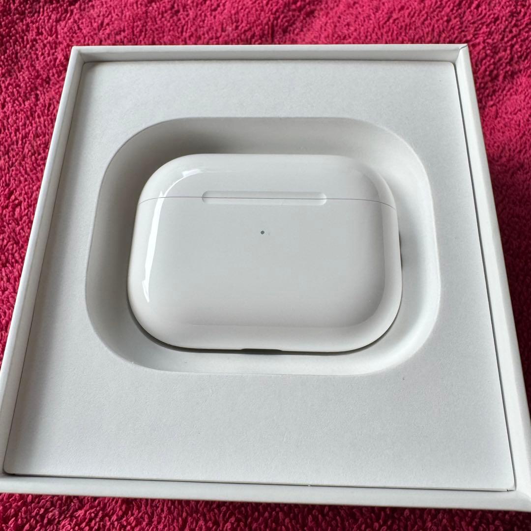 AirPods Pro（第2世代）MagSafe充電ケース（Lightning）