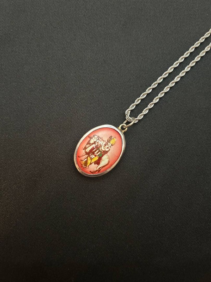 藤井風 イメージペンダント ネックレス 【オーム文字・クリシュナ・赤】