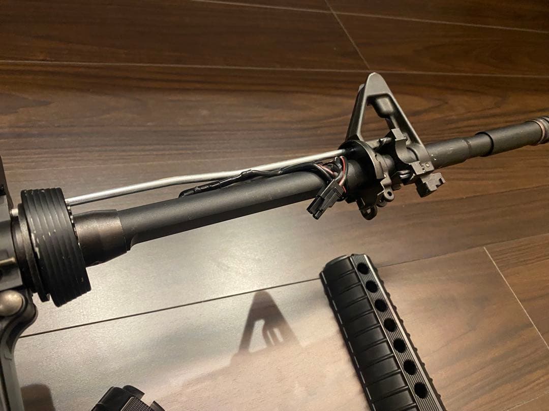 東京マルイ 次世代電動ガン M4A1カービン 付属品多数 マグプル