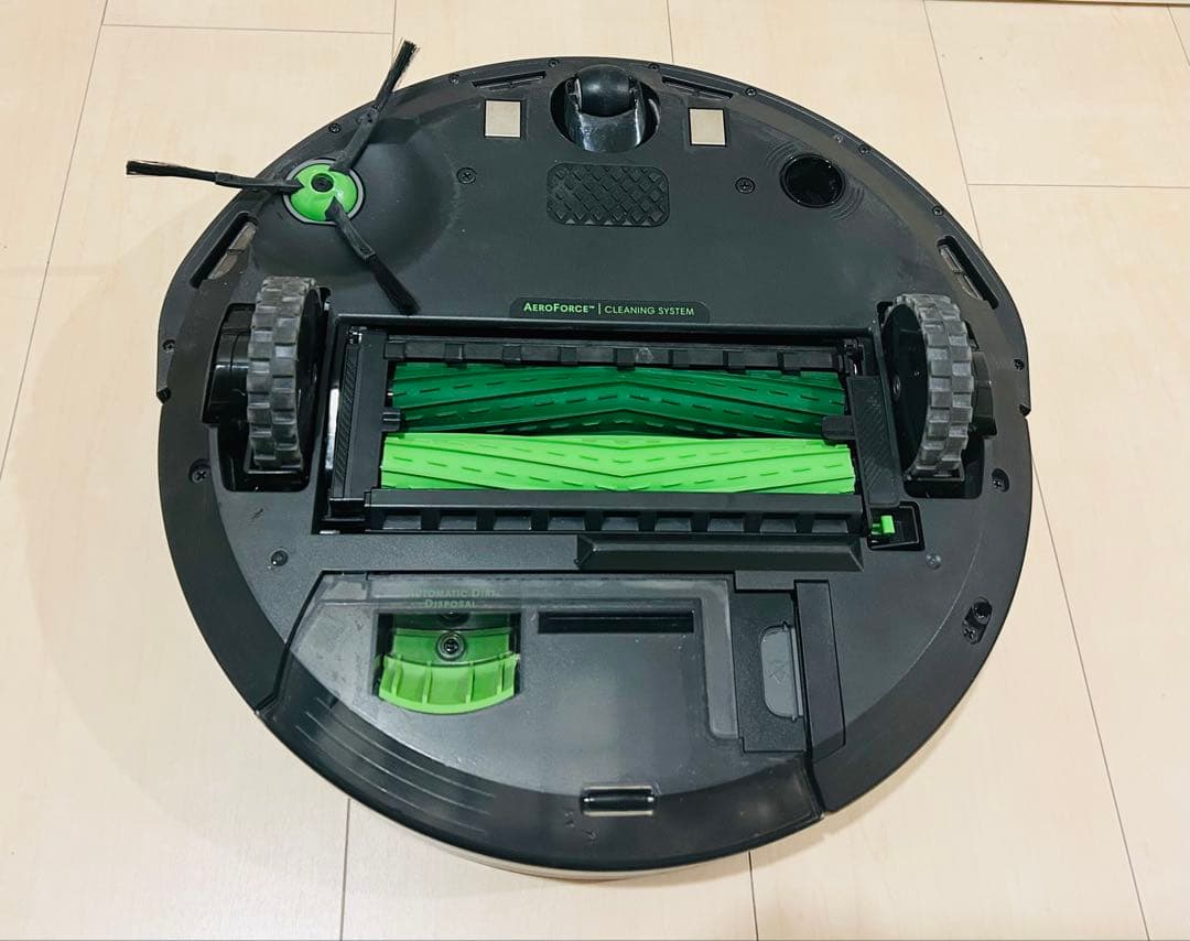 ⭐︎コード新品⭐︎iRobot Roombai5+ロボット掃除機クリーンベース付⭐︎