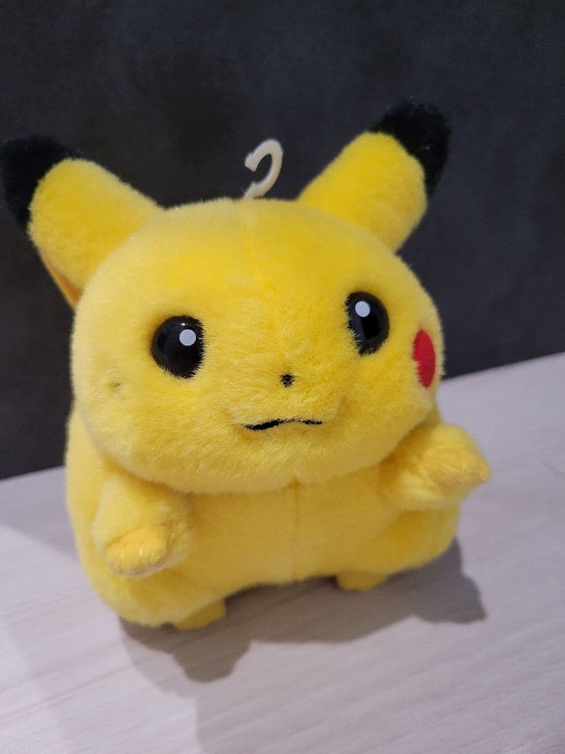 TOMY トミー 初期 ピカチュウ ぬいぐるみ ほっぺ片方なし