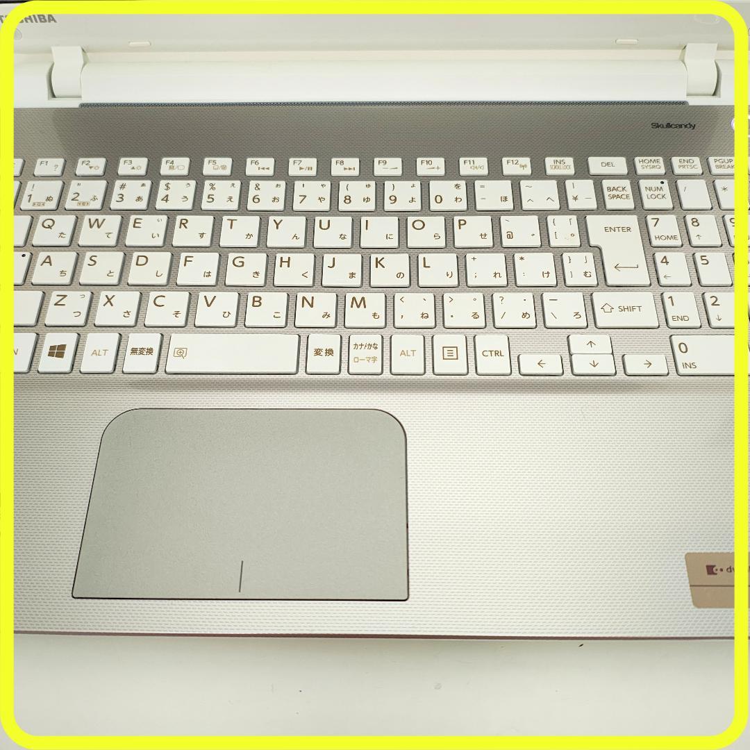 美品　windows11　ノートパソコン⭐️新品SSD256GB　カメラ　791