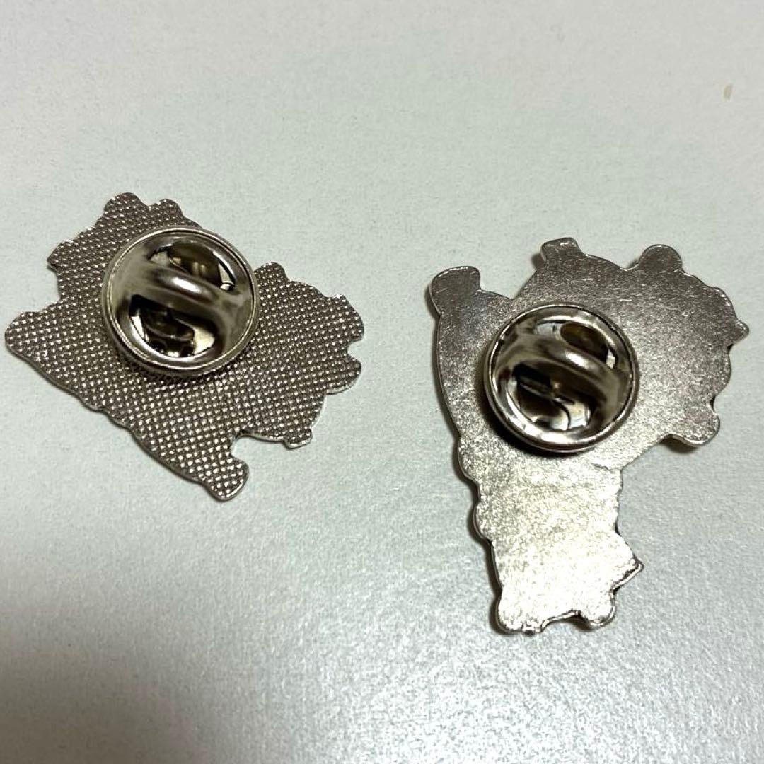 サンリオ　ピンバッチ　レトロ　クリンチ式