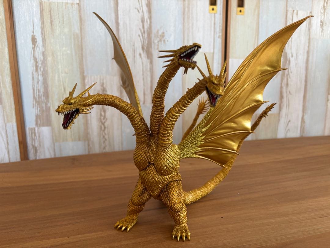 S.Hモンスターアーツキングギドラスペシャルカラー