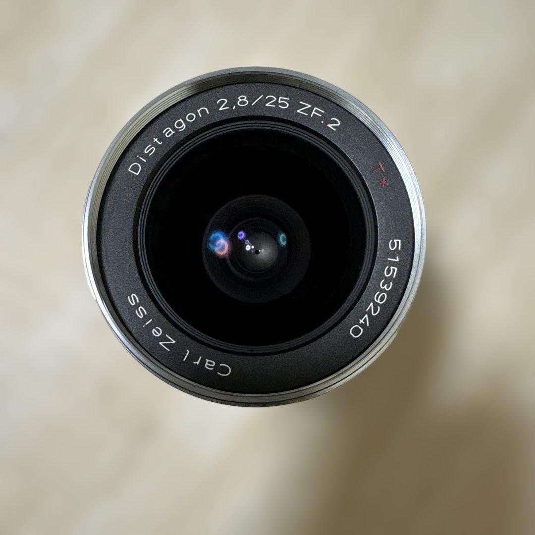 Carl Zeiss Distagon 2.8/25 ZF.2 レンズ