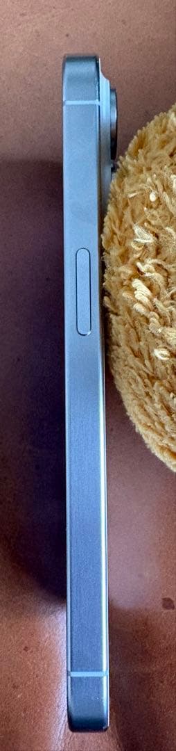 Apple iPhone 15 Pro 128GB ホワイトチタニウム