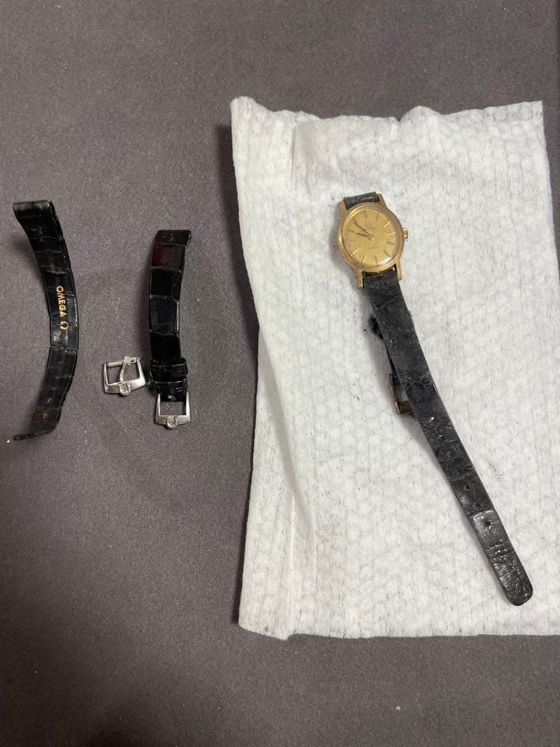 オメガ　OMEGA レディース　Qz 変えベルト付き