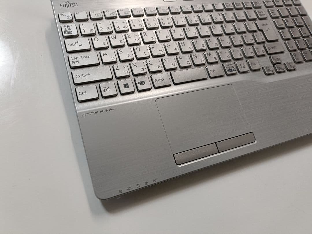 2024年 富士通 Windows11 15.6型 ノートパソコン SSD 37