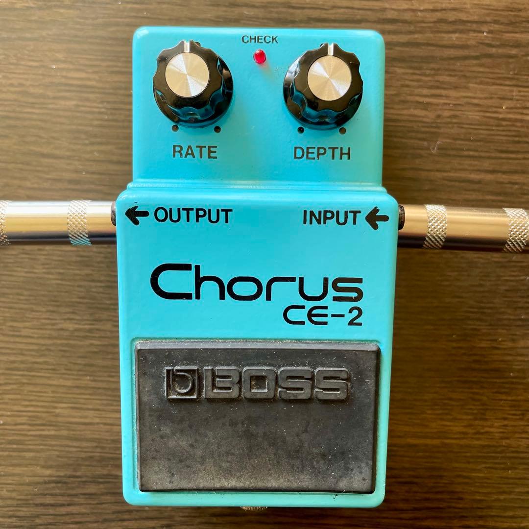 ギターヒーロー様依頼の為値下　BOSS Chorus CE-2 シリアル9700