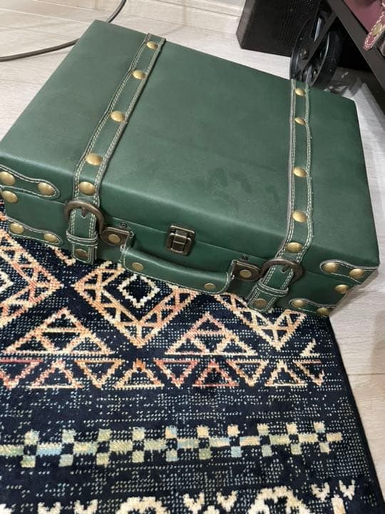 アンティーク調　収納ケース付テーブル兼チェスト美品（449）