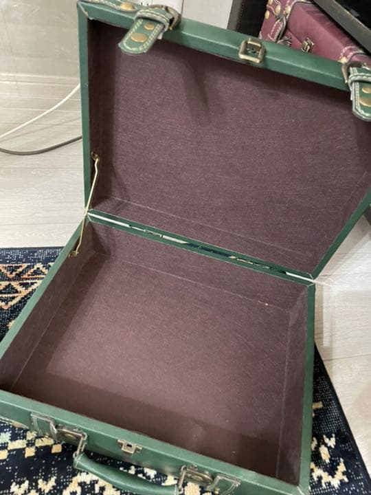 アンティーク調　収納ケース付テーブル兼チェスト美品（449）