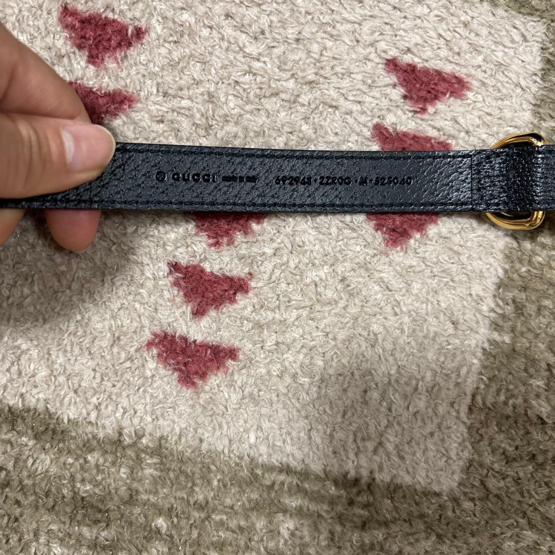 GUCCI ブラック レザー リード　Sサイズ