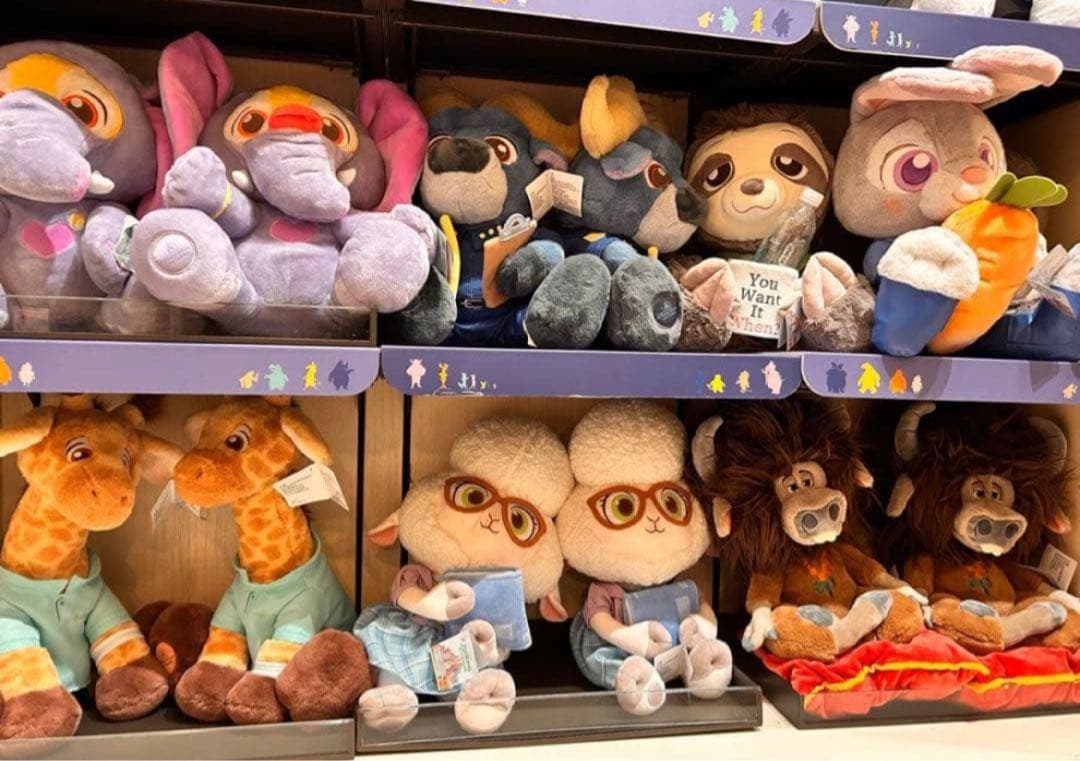 上海ディズニー　ズートピア　クロウハウザー　大きい　ぬいぐるみ　新品タグ付き