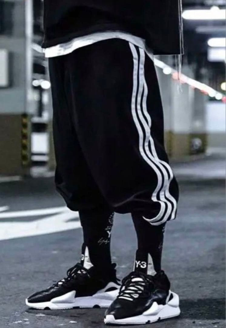 Y-スリーストライプス　サルエルパンツ　ブラック