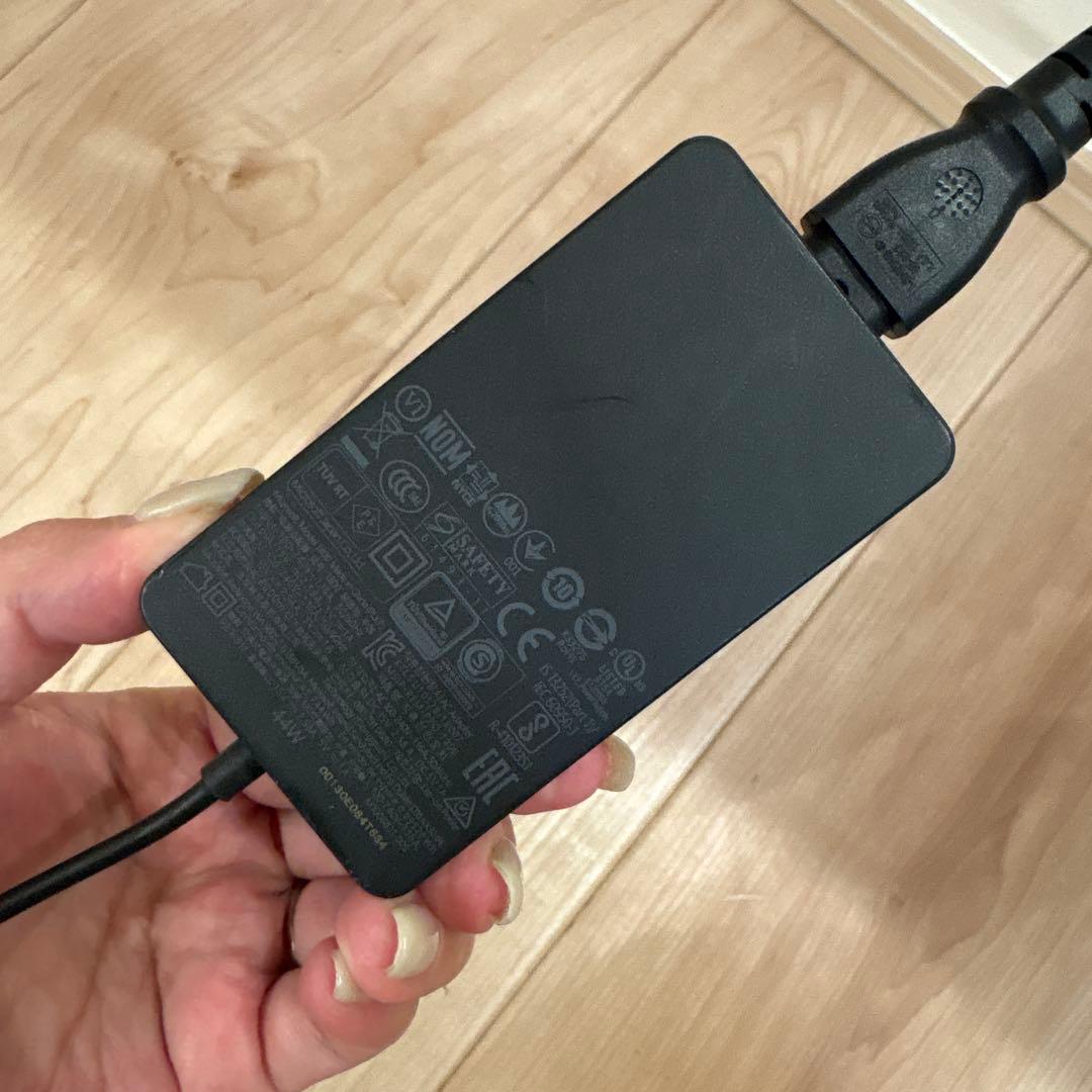 Microsoft Surface Laptop Microsoftアプリ有