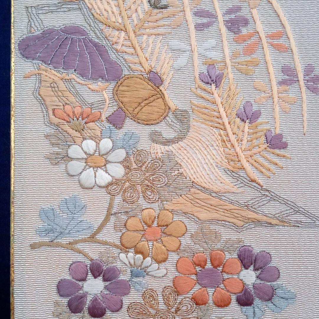 刺繍裂　刺繍　古布　ちりめん　縮緬　吉祥文様　着物　アンティーク