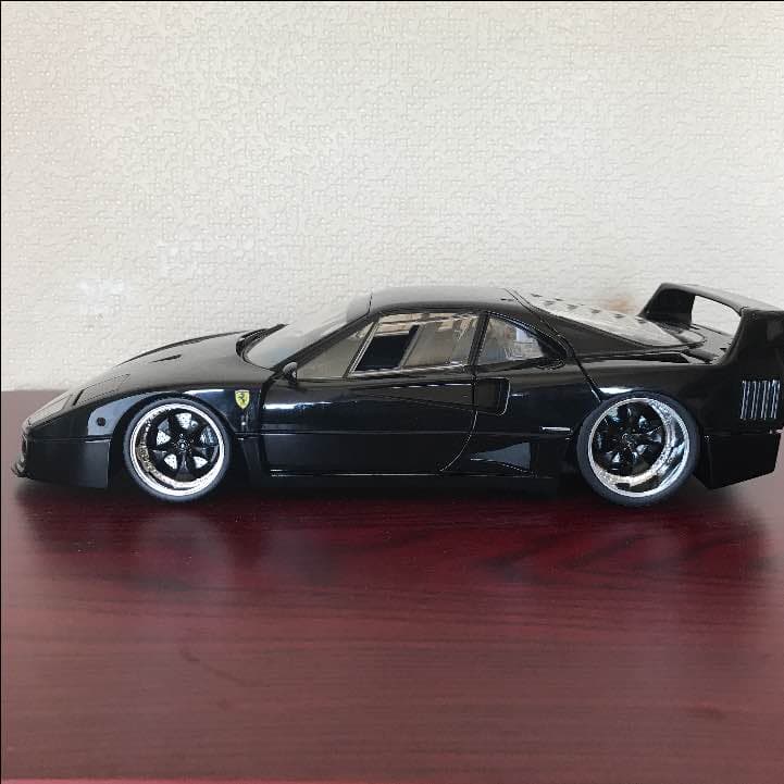 1/18 フェラーリF40カスタム希少車