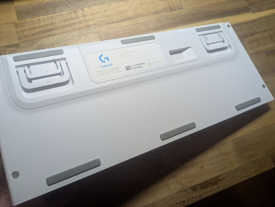 Logitech G913 TKL ワイヤレス シルバー/ホワイト