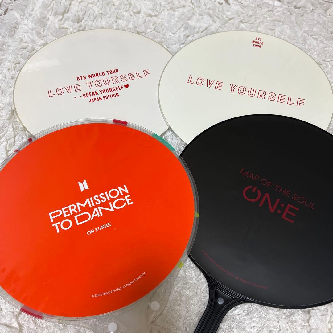 BTSグッズまとめ売り