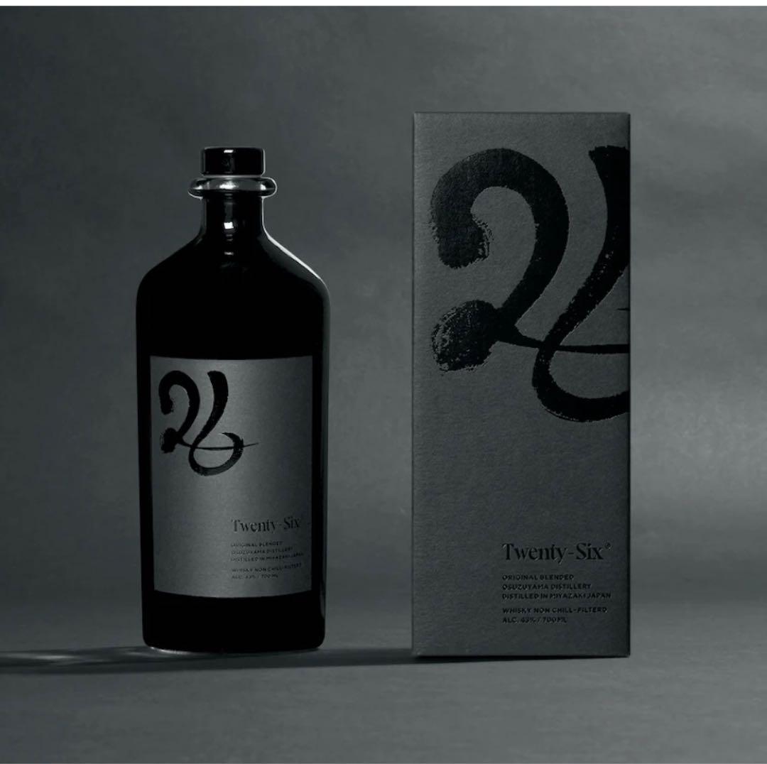 Twenty-Six 26 ウイスキー パク・ソジュン氏 シリアルナンバー入り