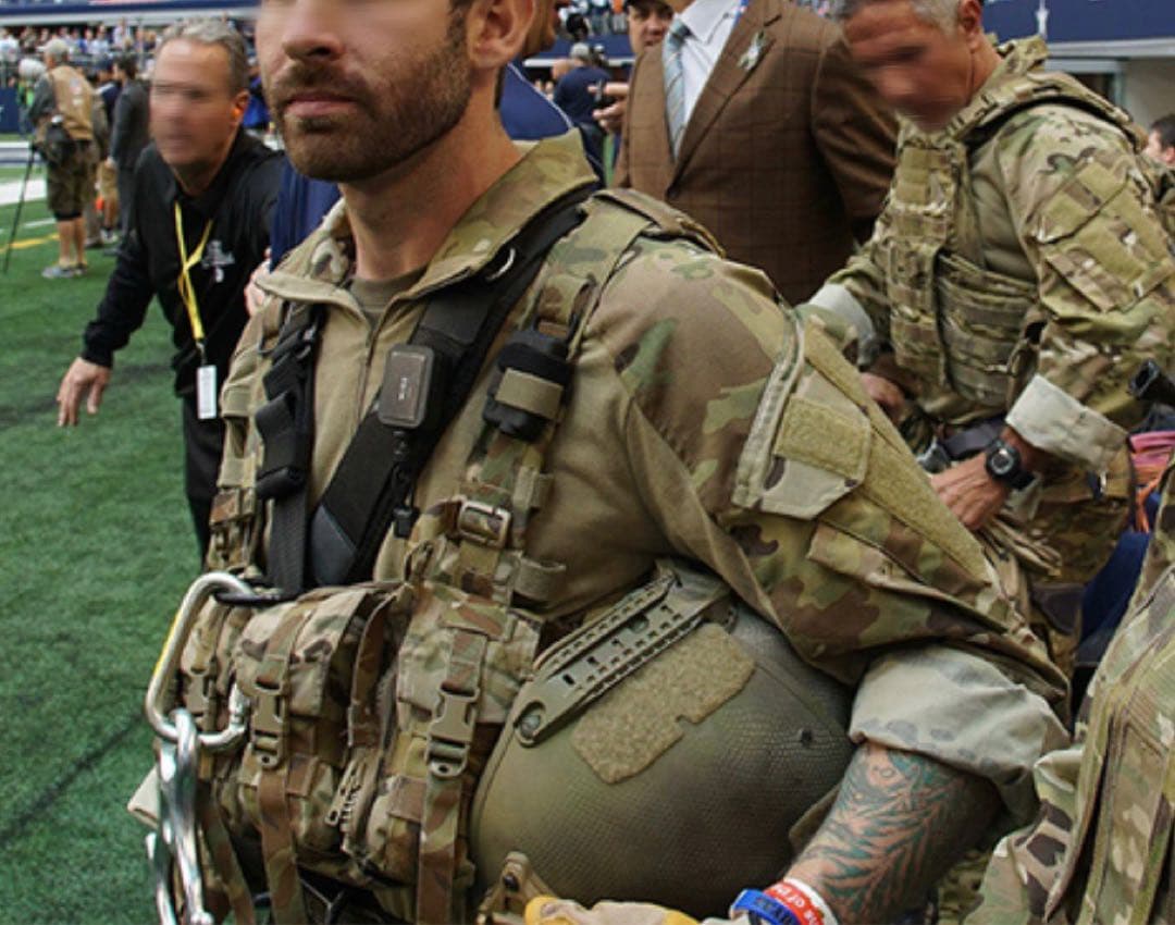 実Crye Precision AVS Detachable Chest Rig