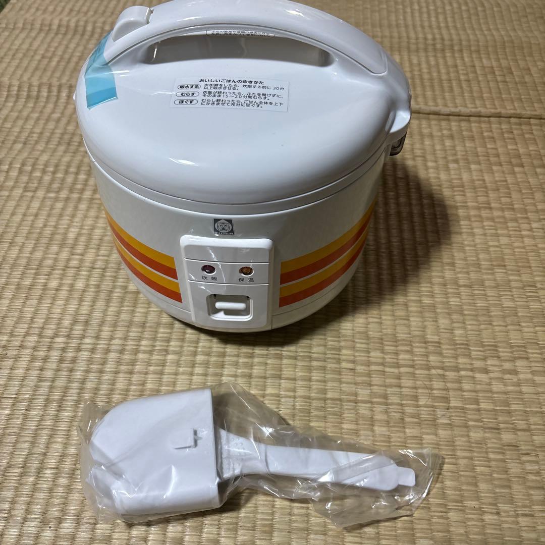タイガーレトロ炊飯器 ホワイト オレンジイエロー