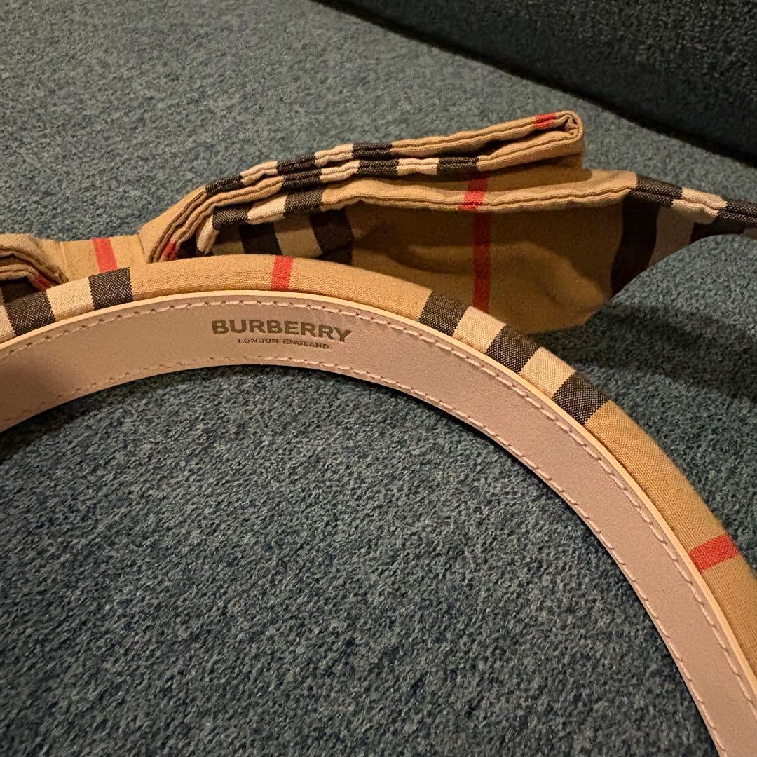 BURBERRY ノバチェックリボン付きカチューシャ