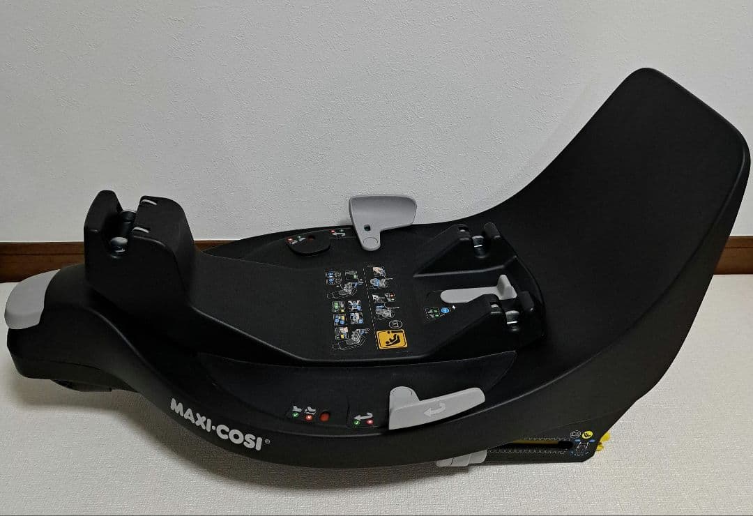 マキシコシ ファミリーフィックス360 ベース　チャイルドシート