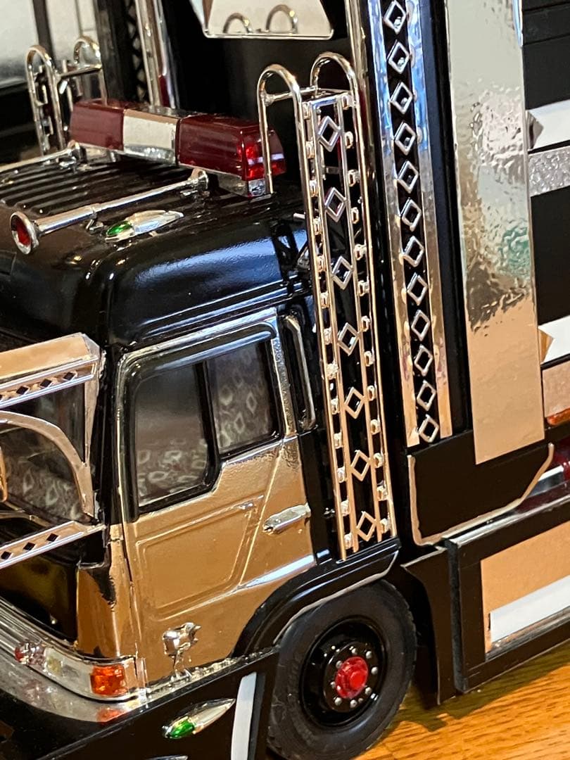 デコトラ、プロフィア、デカ箱、ダンプ、1／32、完成品