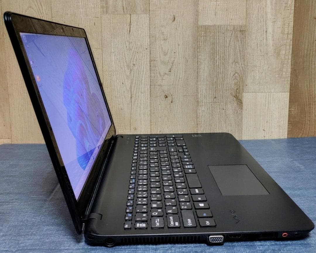 SONY VAIO Corei5 メモリ8GB SSD256GB フルHD