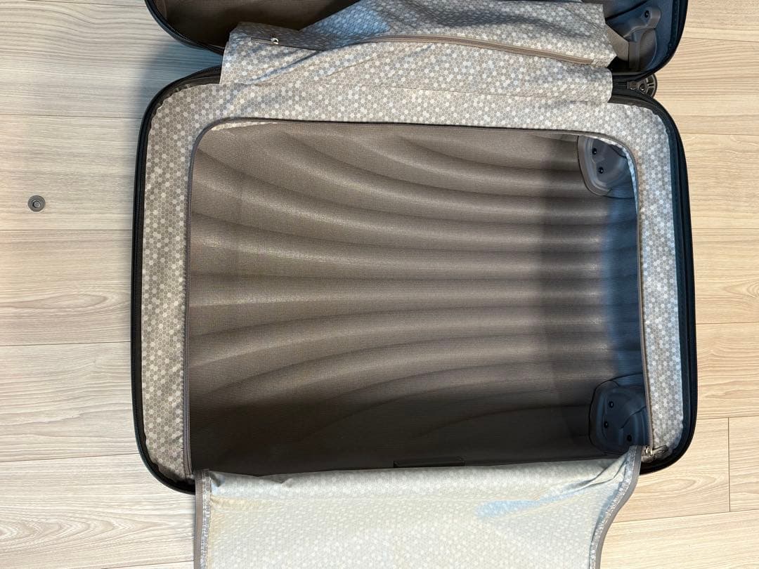 サムソナイト　コスモライト3.0 スピナー　キャリーケース