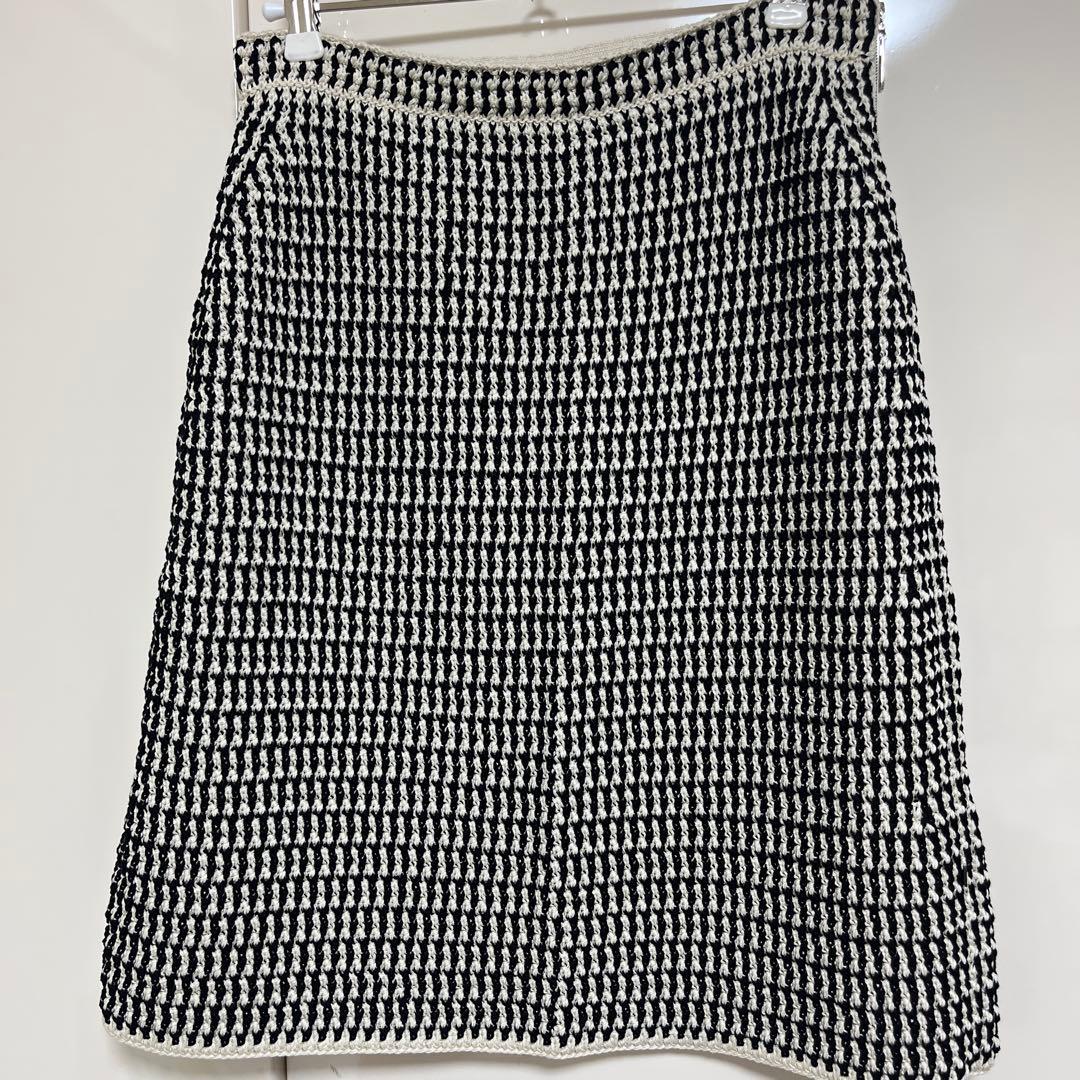 新品未使用品タグ付き　ルイ・ヴィトン　スカート　Mサイズ