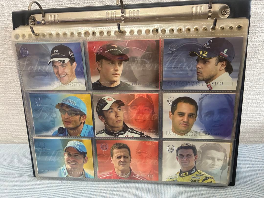 F1 Futera Grand Prix 145枚トレカ、カード入れバインダー付