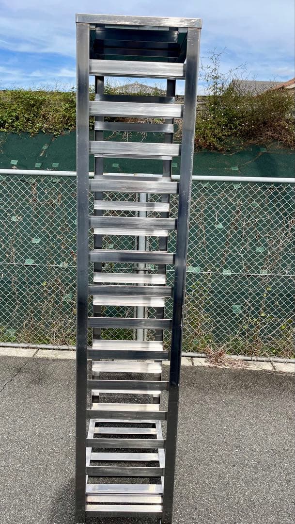 ステンレストンボラック　パンラック　トレーラック　キャスター付き　14枚