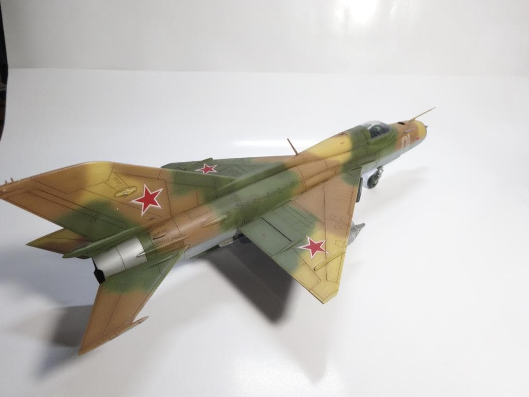 アカデミー1/48「MiG-21」完成品
