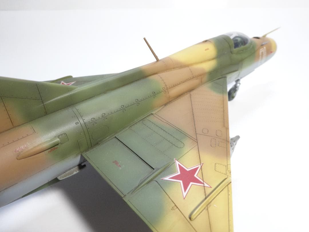 アカデミー1/48「MiG-21」完成品