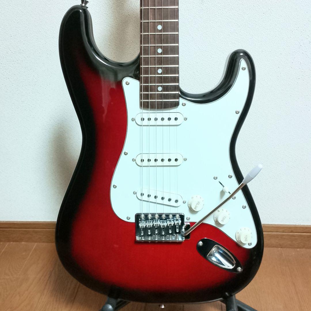 美品　PhotoGenic　ストラトキャスタータイプ　エレキギター　サンバースト