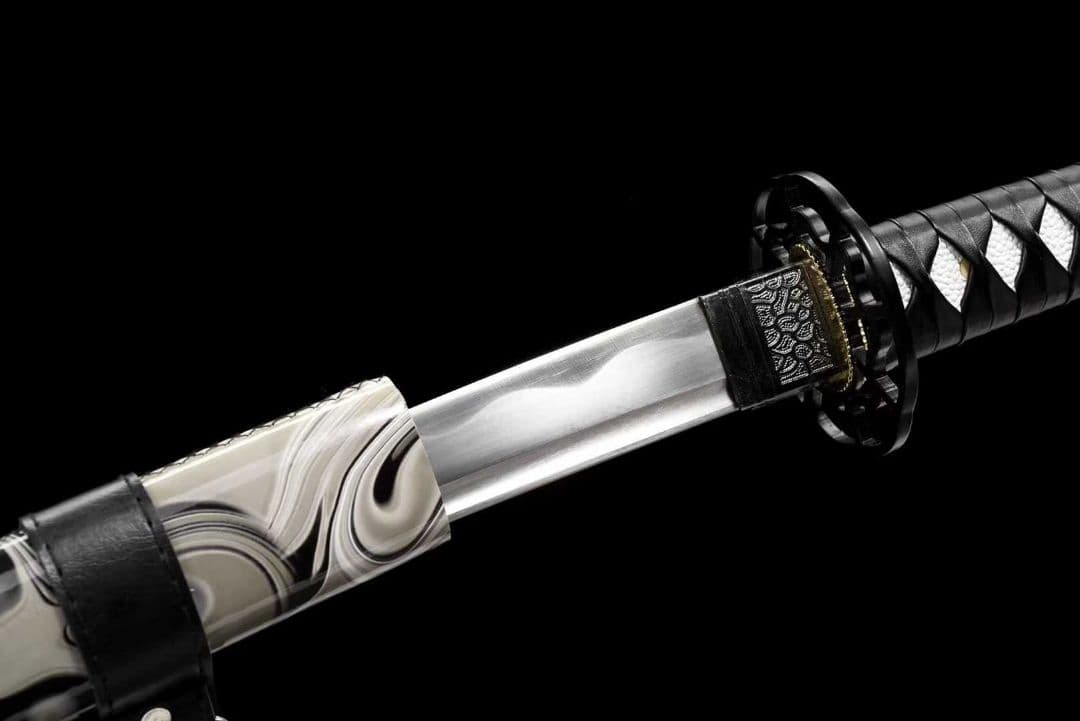 【魔晶】古兵器 刀装具 日本刀　模造刀 居合刀 武士道 鑑賞用 美術刀 贈り物