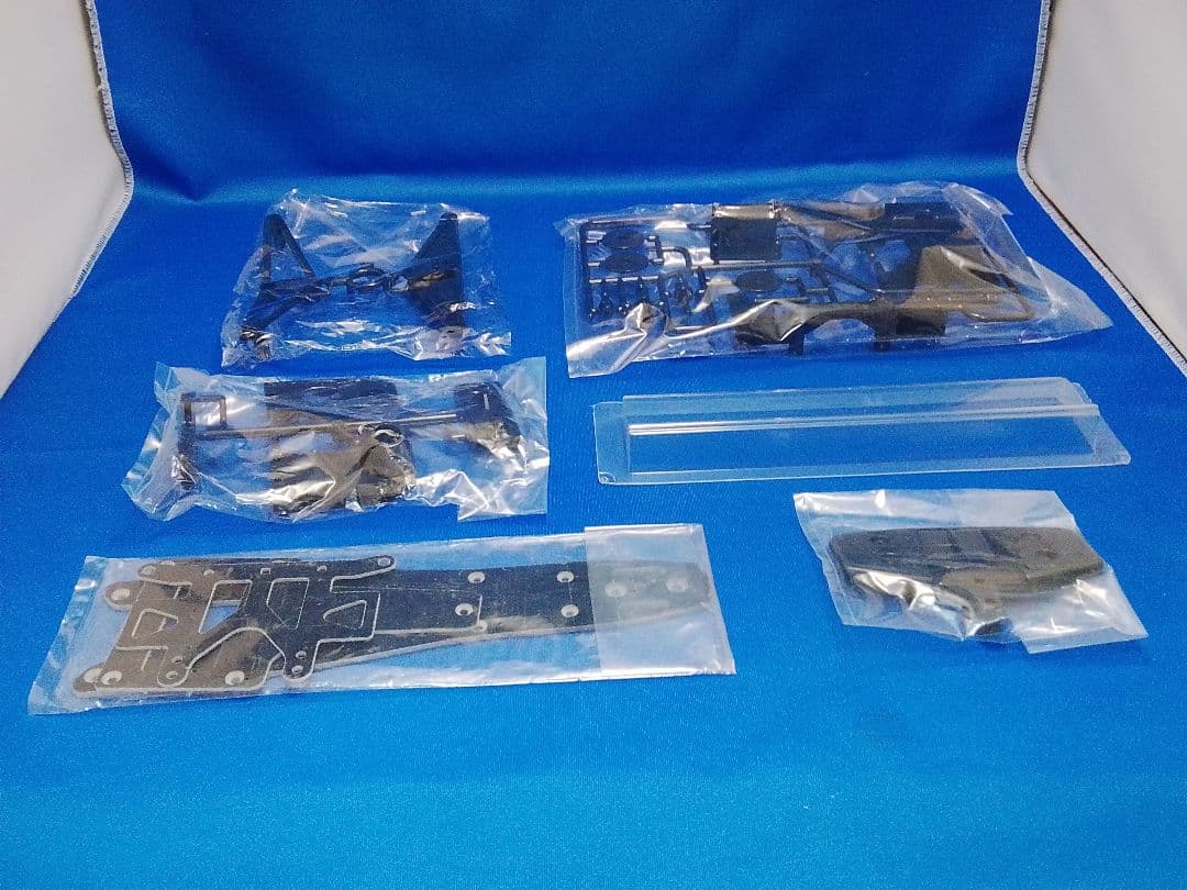 新品未組立 タミヤ【 限定 】 トヨタ GT-One TS020 キット