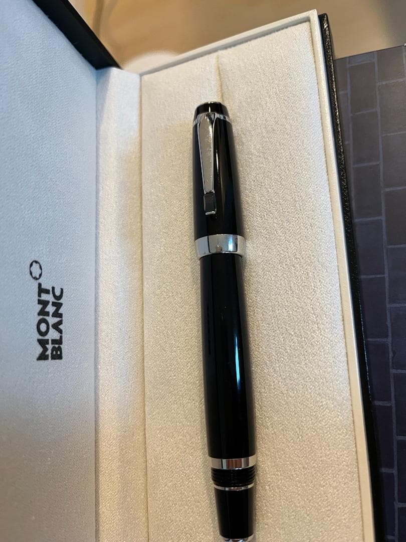 【入手困難】モンブランローラーボール ボエム