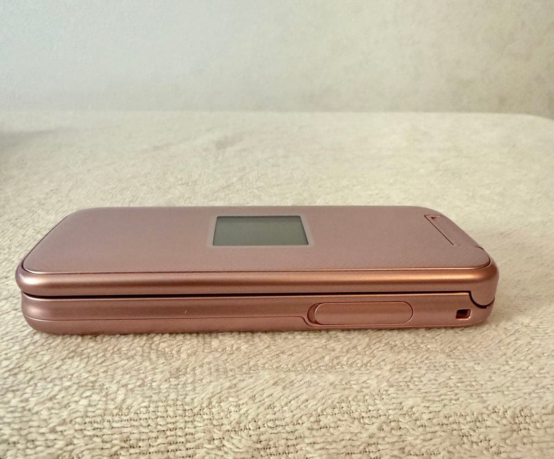 docomo らくらくホン　F-01M ピンク ドコモ 【美品】