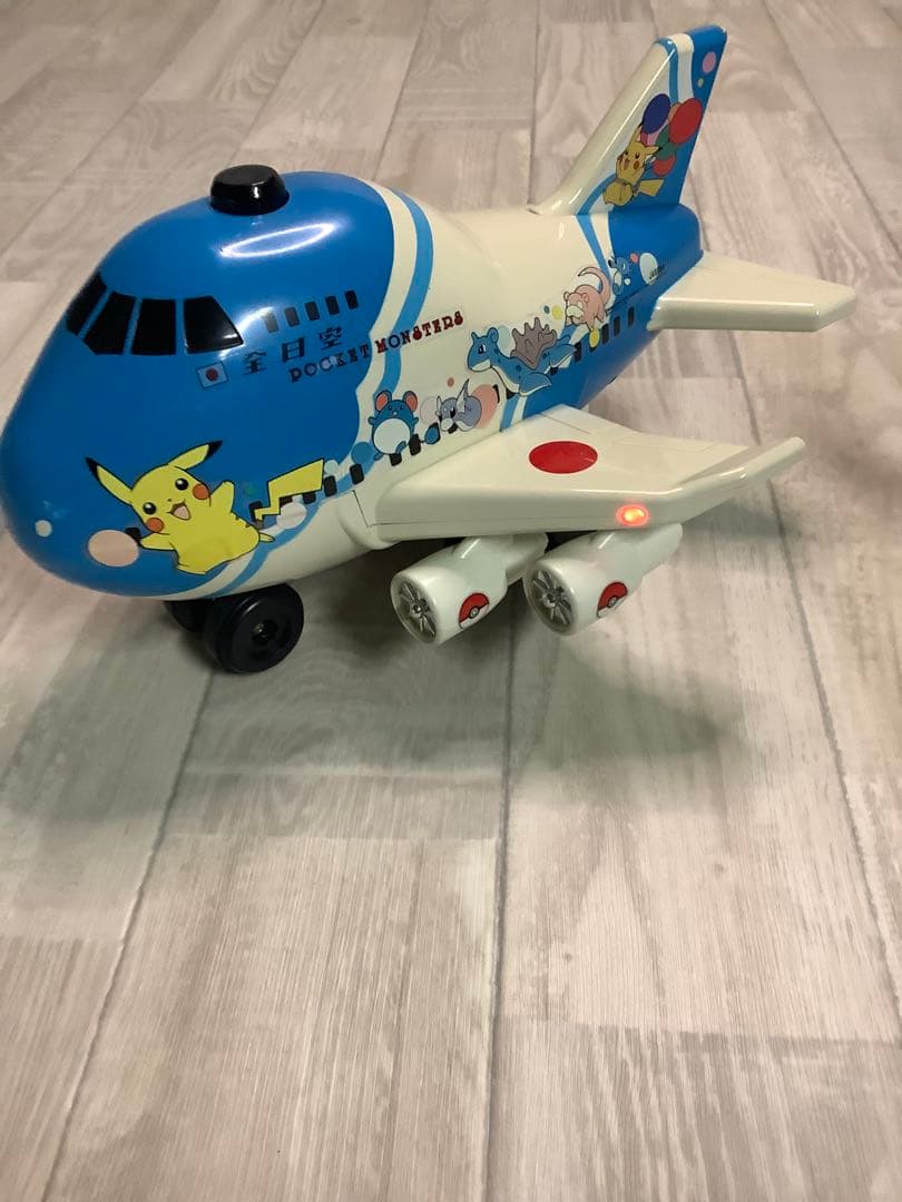 TOMY トミカ ハンドルR/Cポケモンジェット