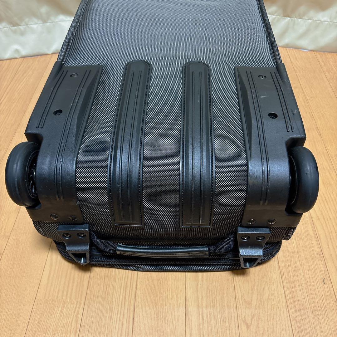 【美品】Pathfinder パスファインダー 2輪 キャリーケース 拡張機能