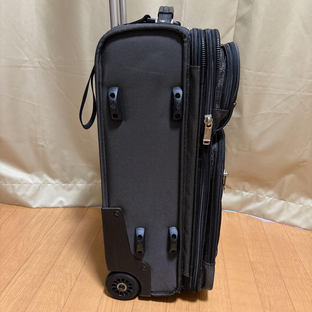 【美品】Pathfinder パスファインダー 2輪 キャリーケース 拡張機能