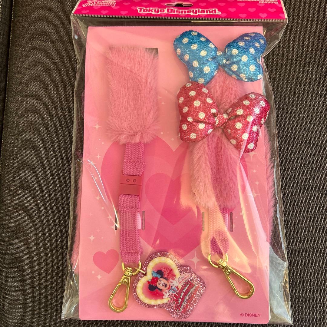 ミニーのファンダーランド　スマホストラップ