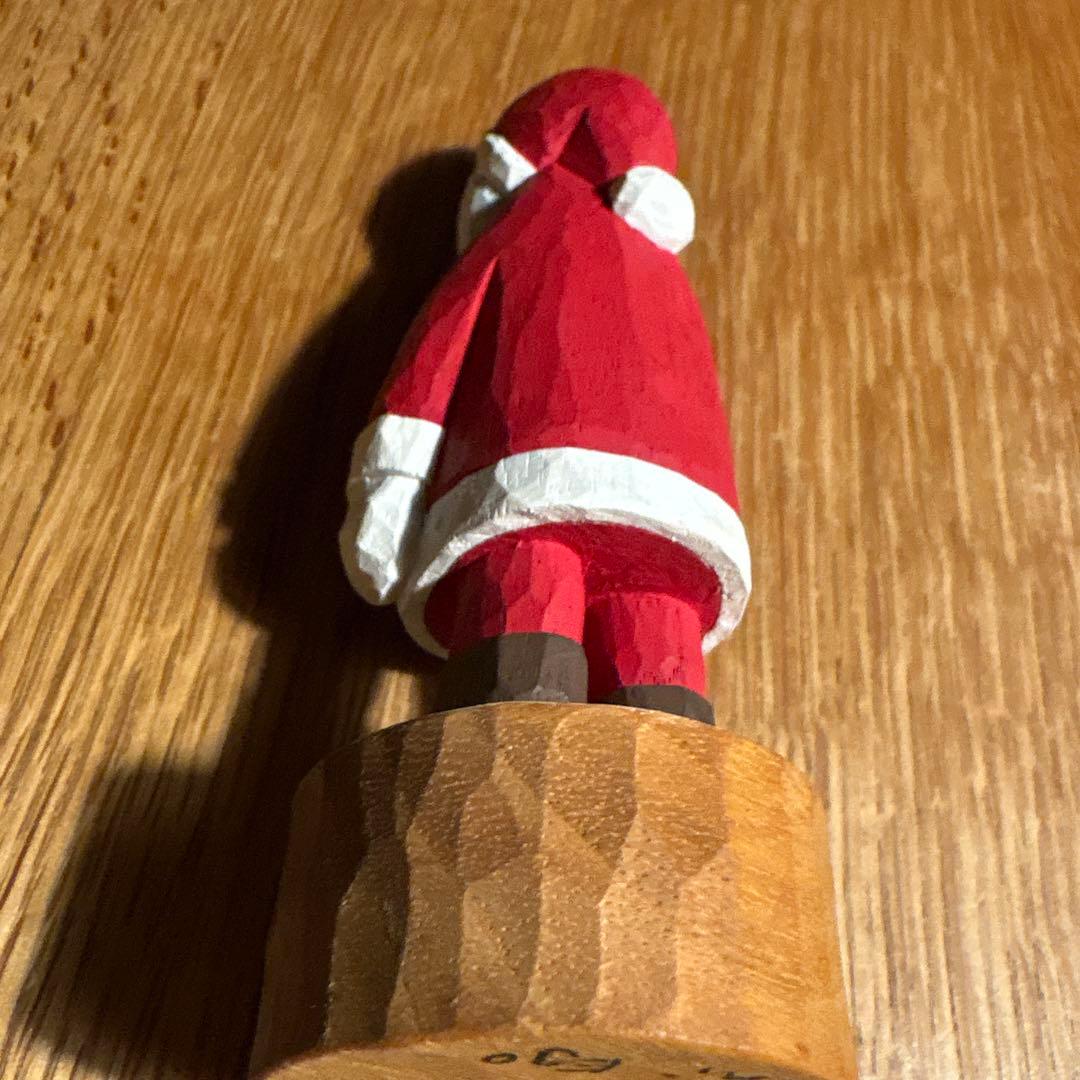 江籠正樹さん　サンタクロース　手彫り