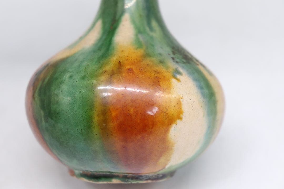 中国　唐三彩　瓶　アンティーク　送料込み1118