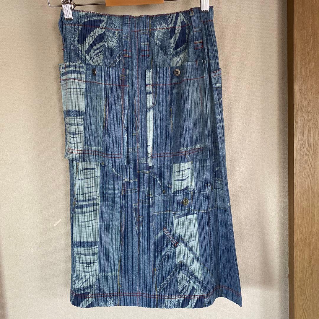 プリーツプリーズイッセイミヤケ　厚地デニム柄スカート 稀少！！！