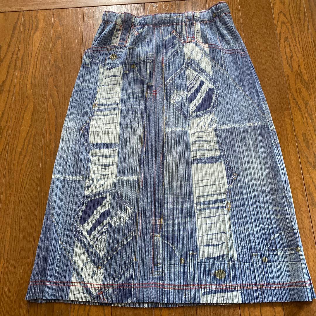 プリーツプリーズイッセイミヤケ　厚地デニム柄スカート 稀少！！！